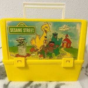 1988 Vintage Sesame Street/Muppets Kid’s Plastic Lunchbox by Thermos